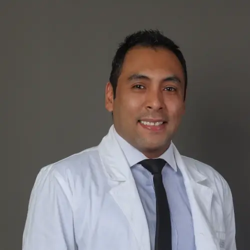 Acuna Md Team Member Eliot Martinez Acuña, MD